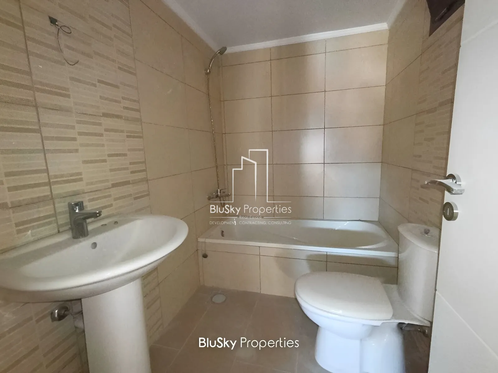 Duplex for Sale in Okaibe