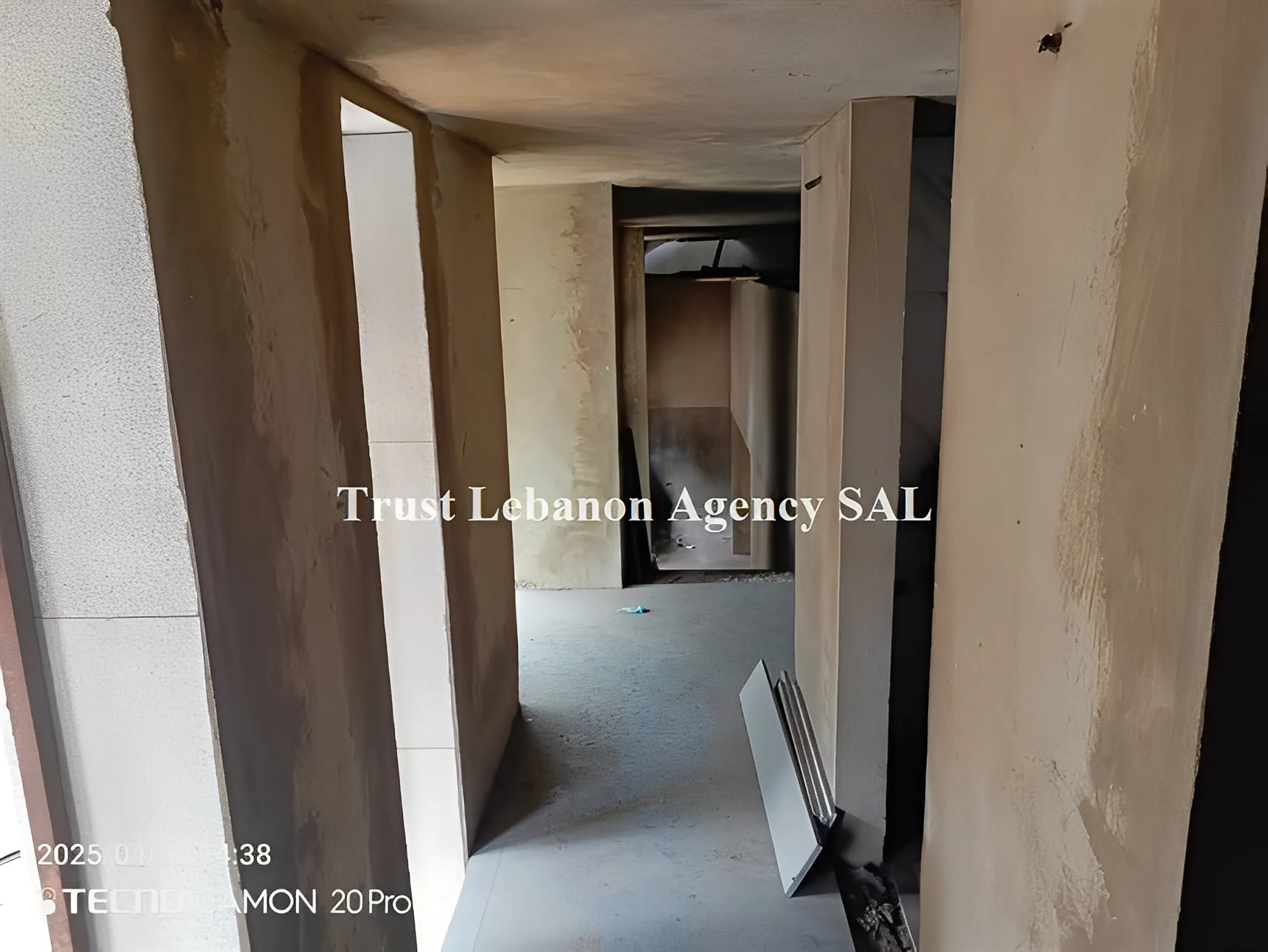 Commercial Property For Rent in Alay, khaldeh