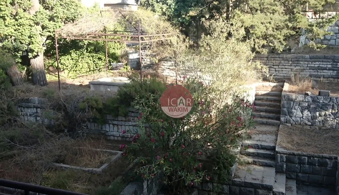 Villa for Sale in Beit Meri
