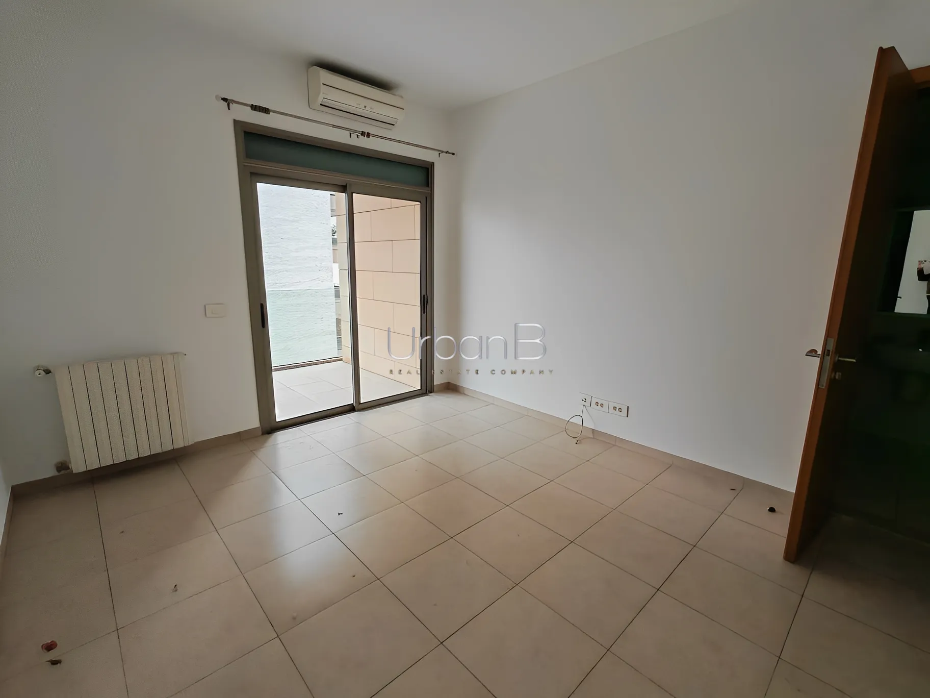 Apartment for Rent in Mar Meter, Achrafieh, Beirut