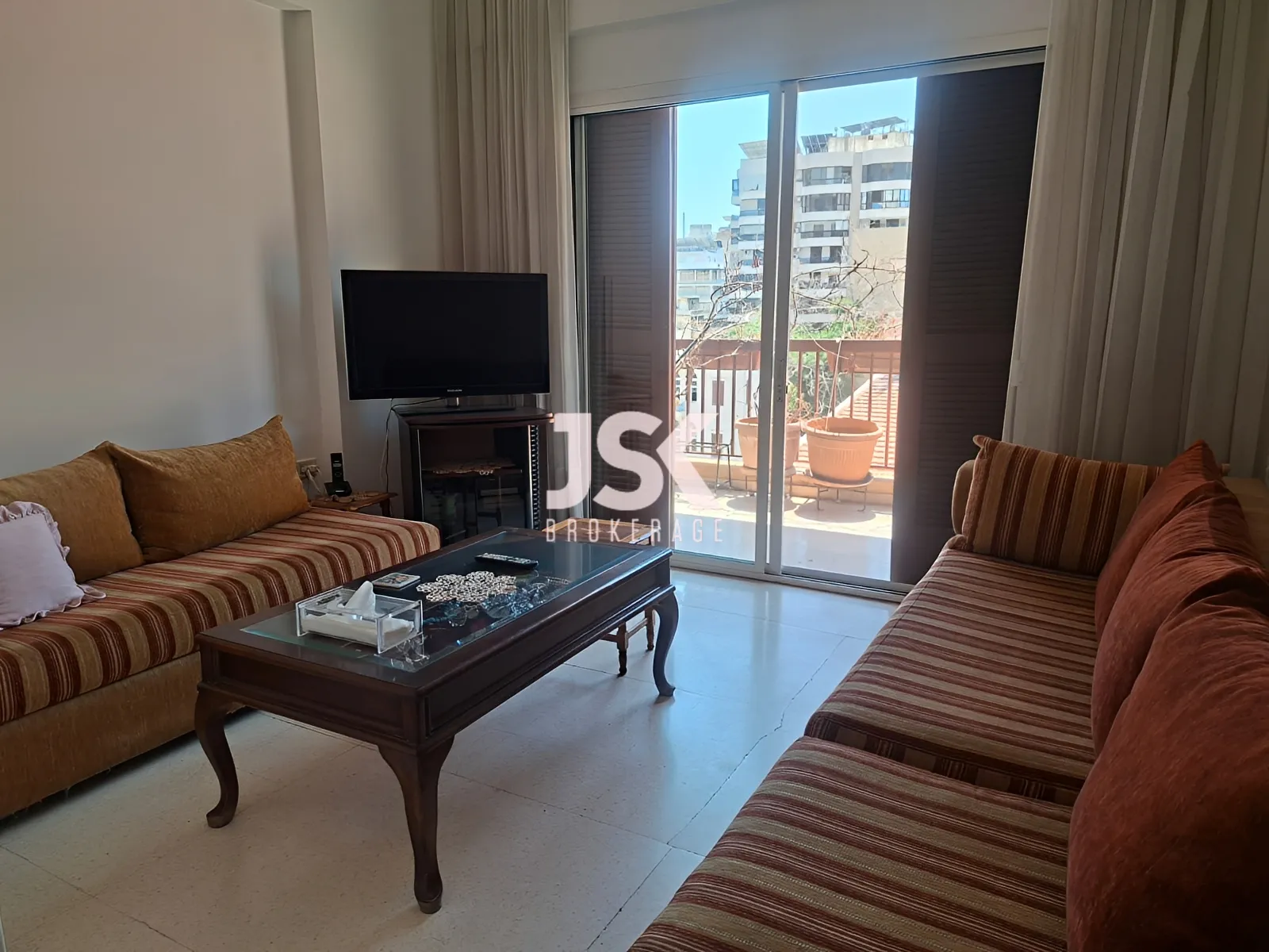 Apartment for Rent in Ras Al Naba'a