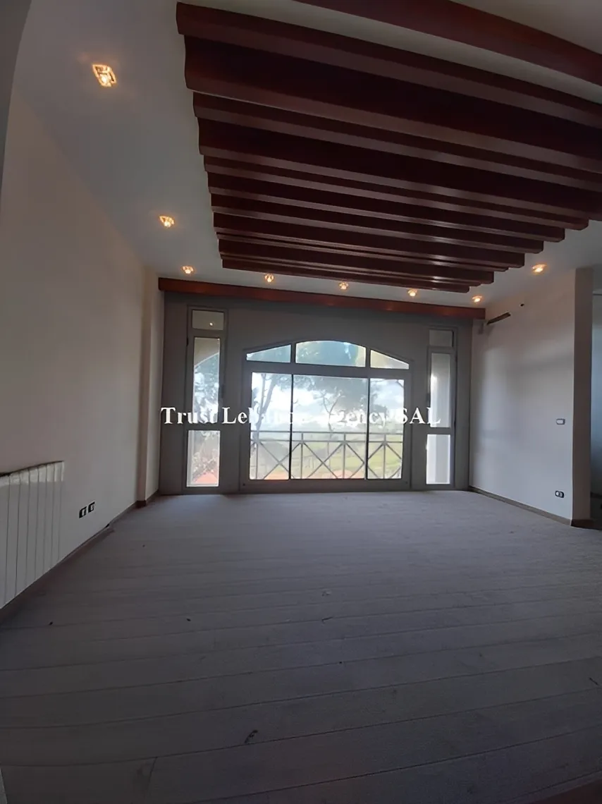 Villa for Sale in Baabda, Araya - 5 bed, 6 bath