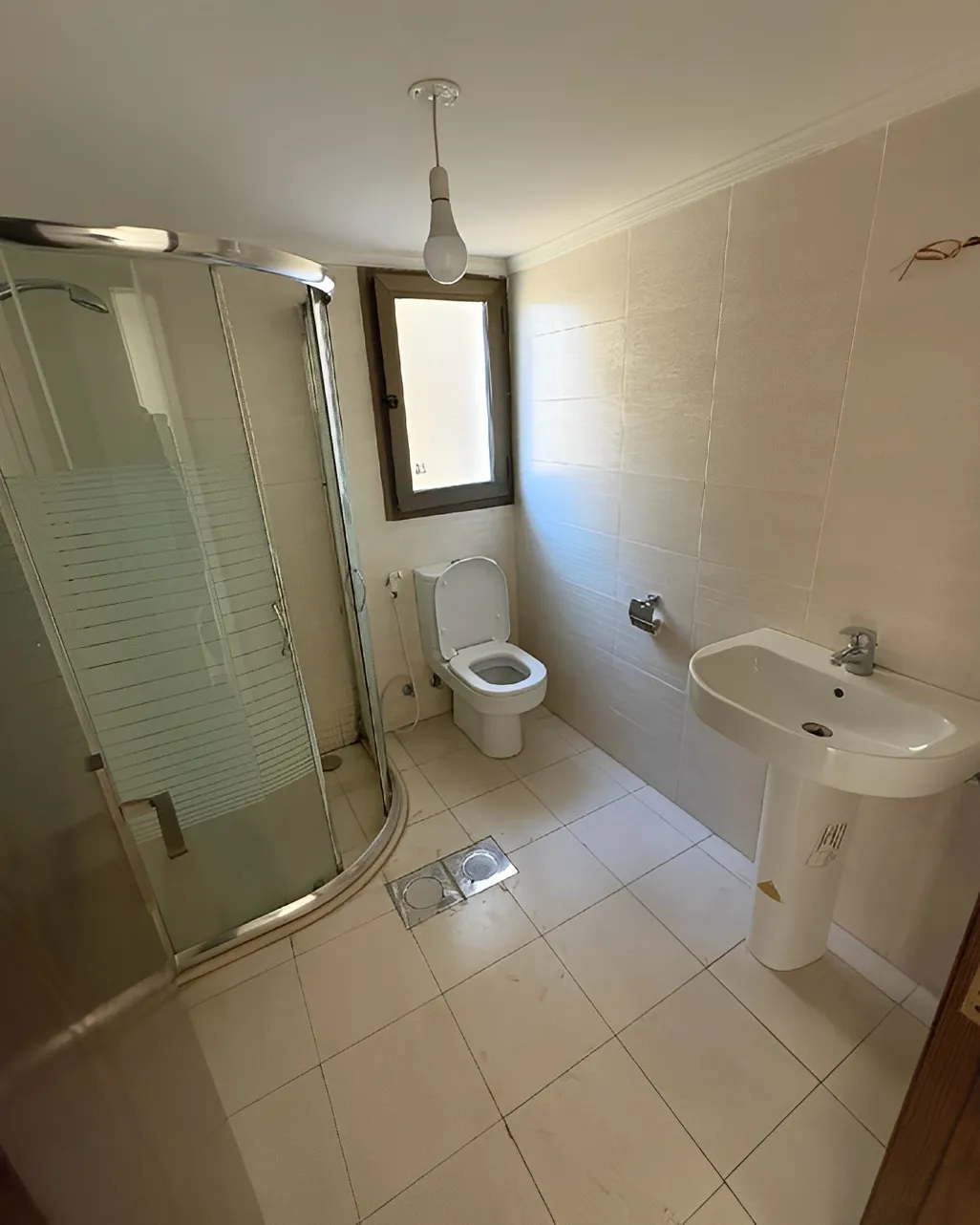 Apartment for Rent in Hamra, Beirut, Lebanon