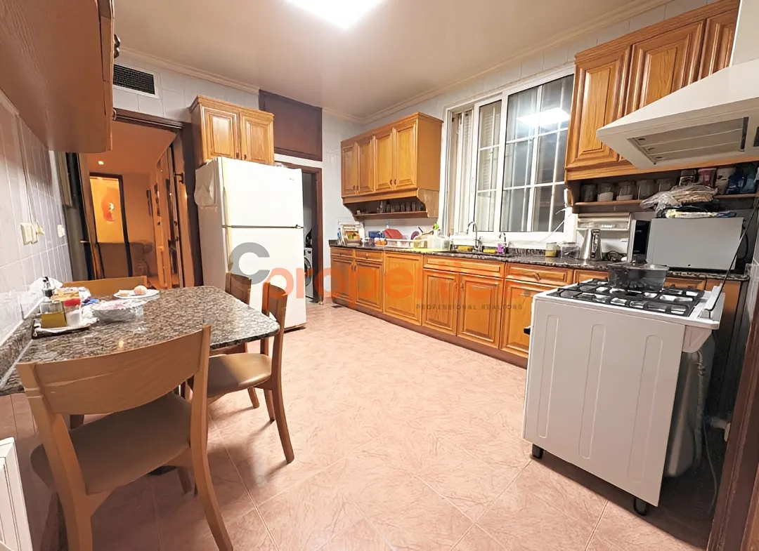 Apartment for Rent in Louaizeh