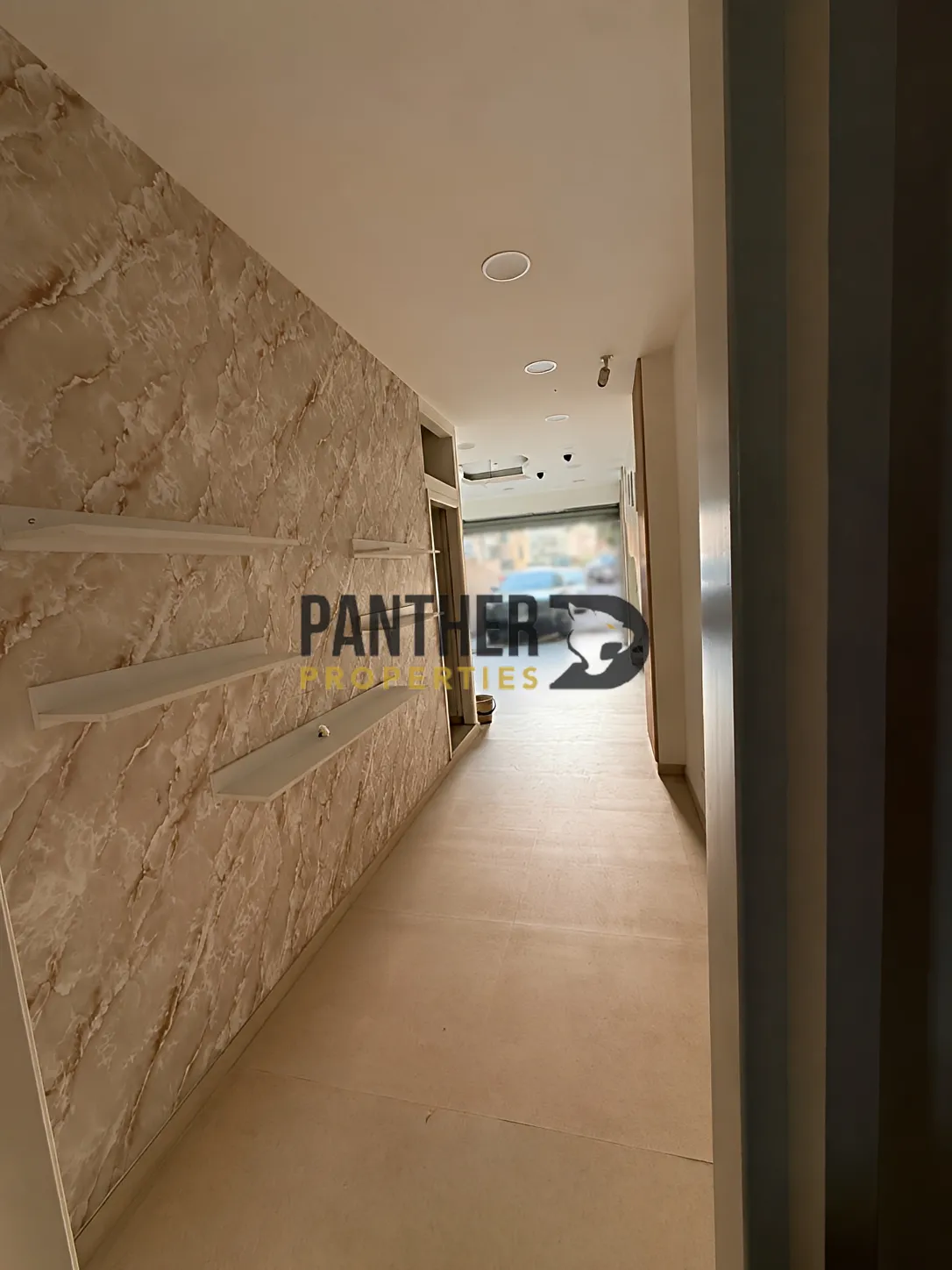 Shop for rent in Mansourieh, lebanon