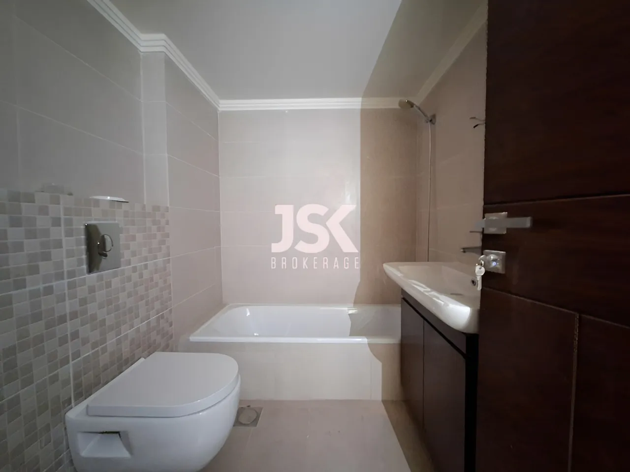 Apartment for Sale in Ajaltoun