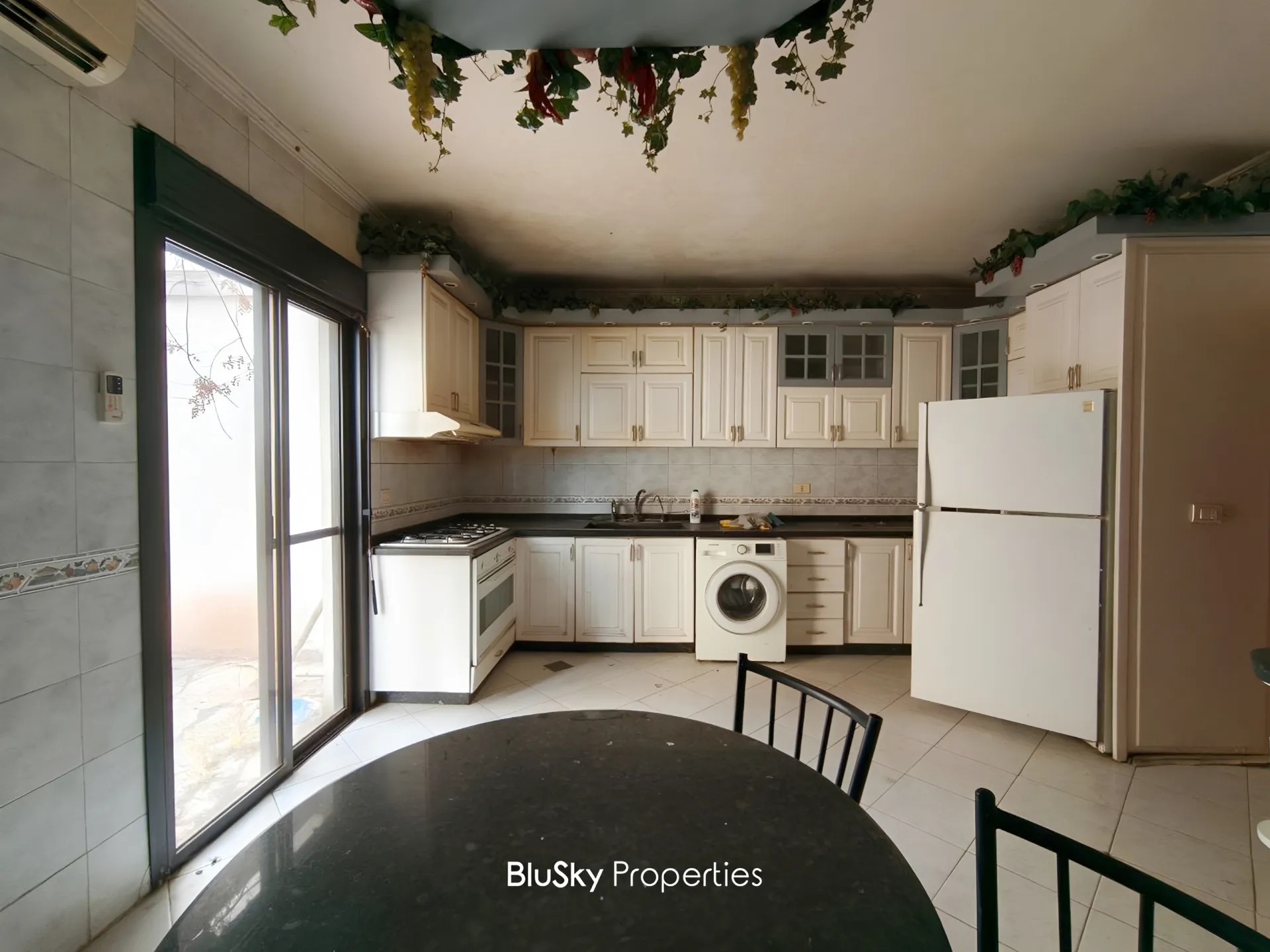 Triplex for sale in Tilal ain saadeh, metn, lebanon