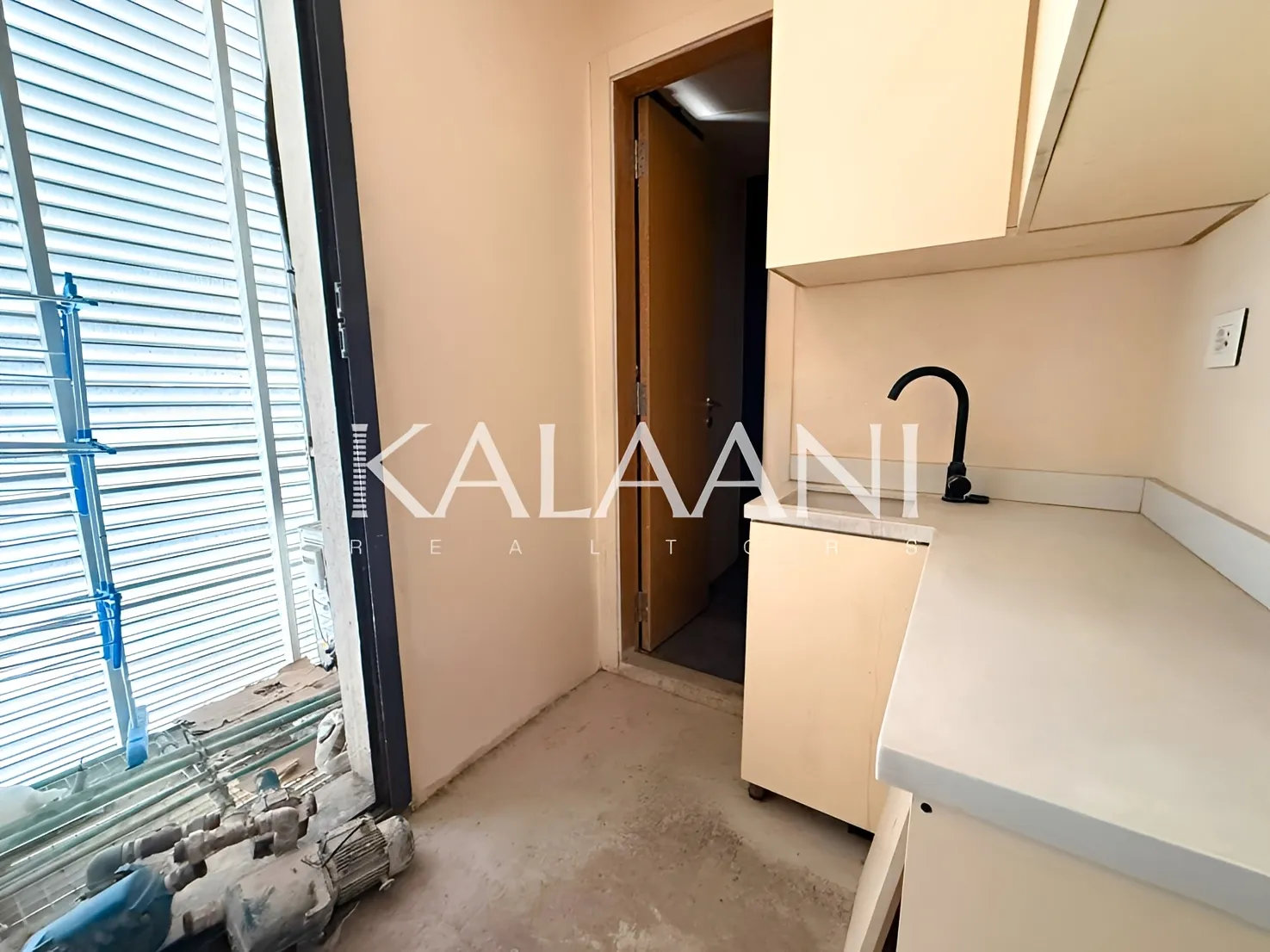 Office for rent in Naqqache, Lebanon