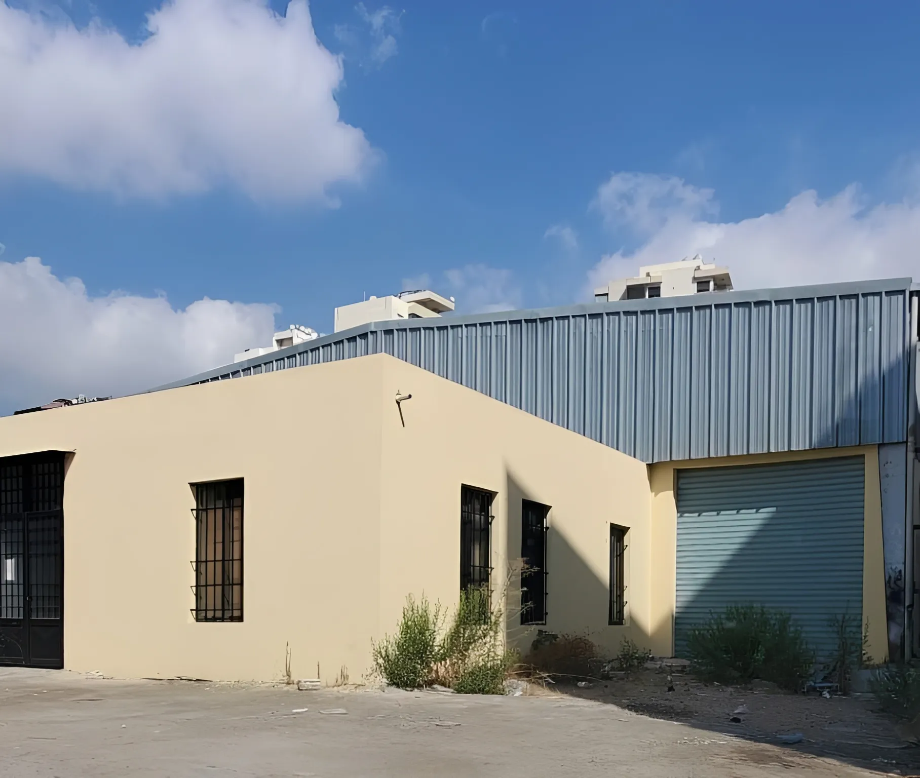 Commercial Property For Rent in Metn, Sin El Fil