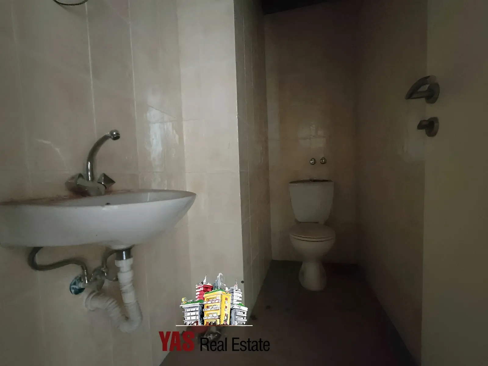 Office for rent in Jdeideh