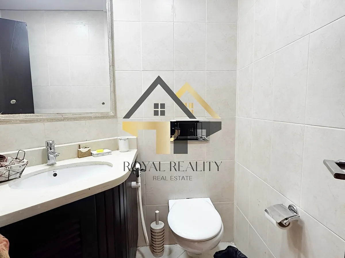 Apartment for sale in Ain Al Mraiseh