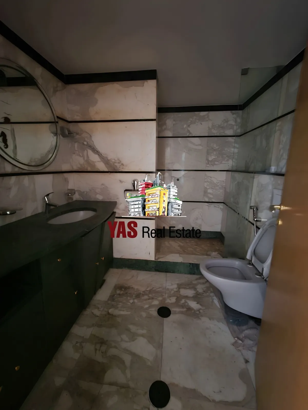 Apartment for Sale in Ramlet El Baida