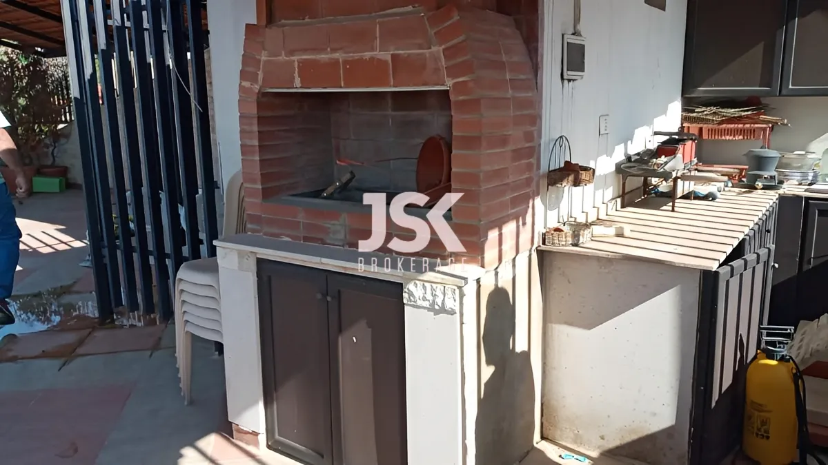 Apartment for Rent in Aaoukar, Lebanon