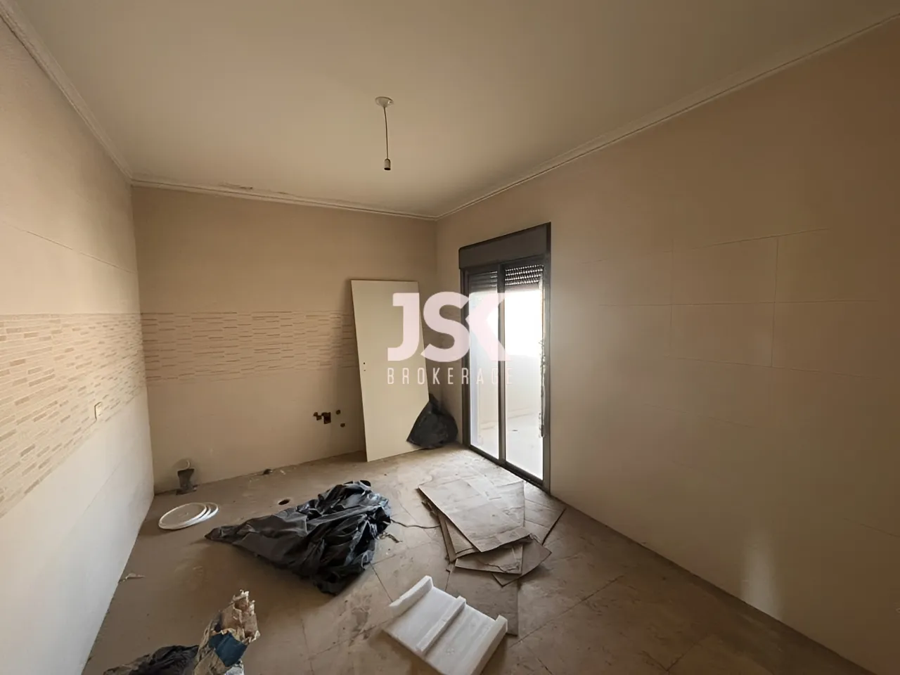 Apartment for Sale in Jdeideh