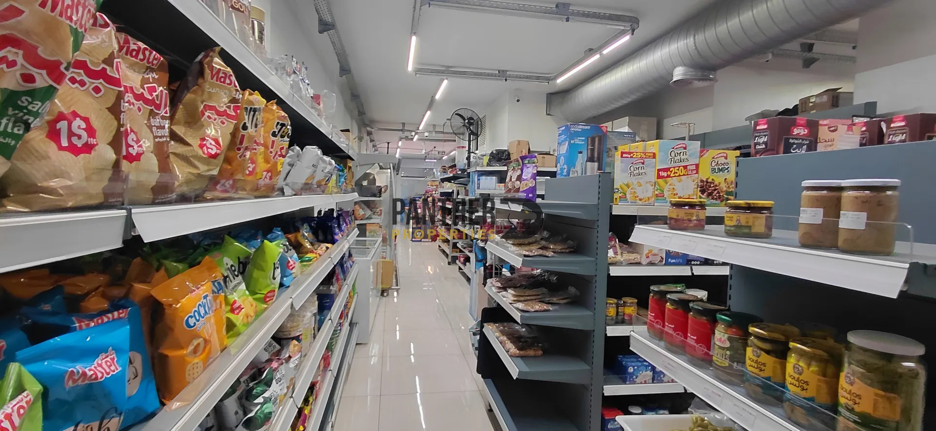 Shop for rent in Syoufi, beirut, lebanon