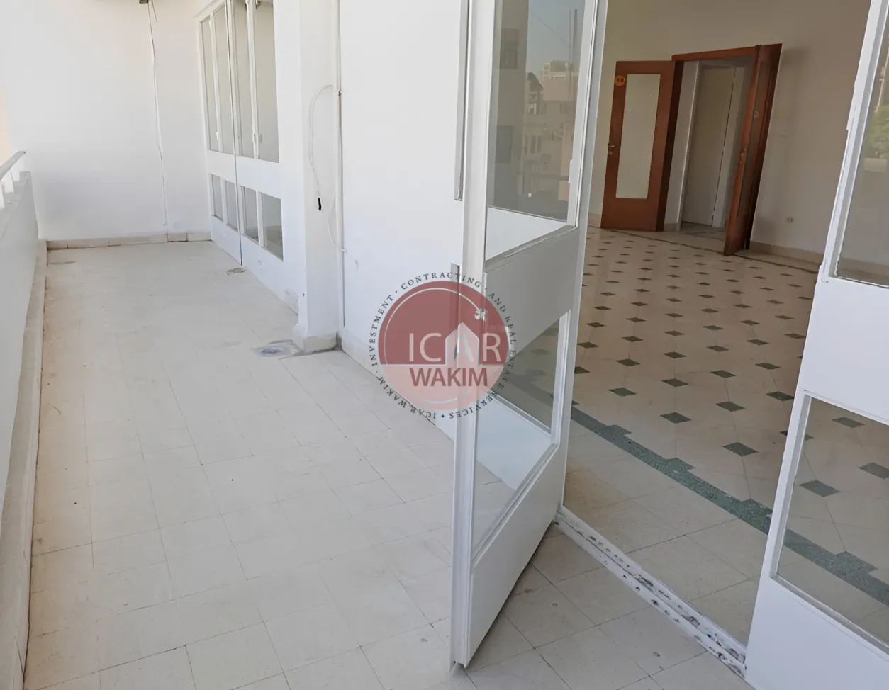 Apartment for sale in Forn El Chebbak