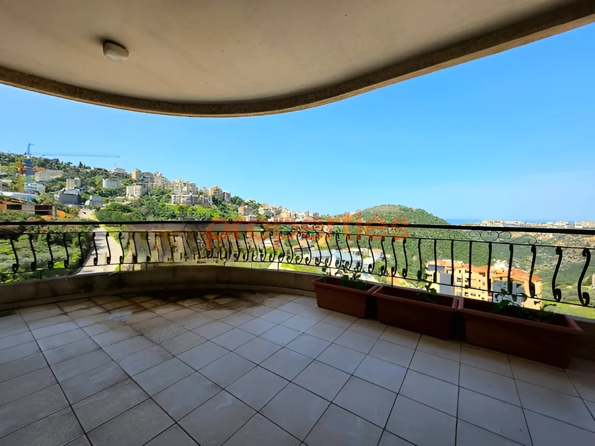 Duplex for sale in Zikrit