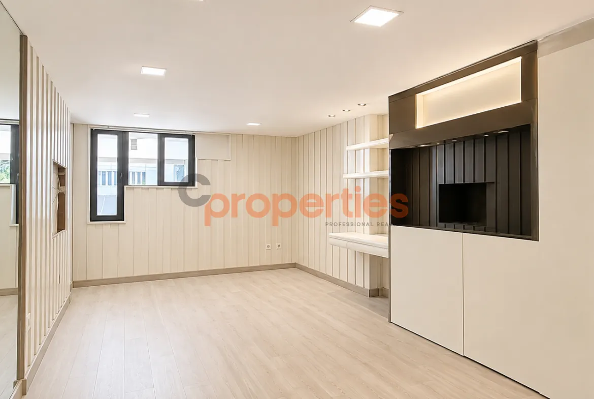 Office for Sale in Verdun