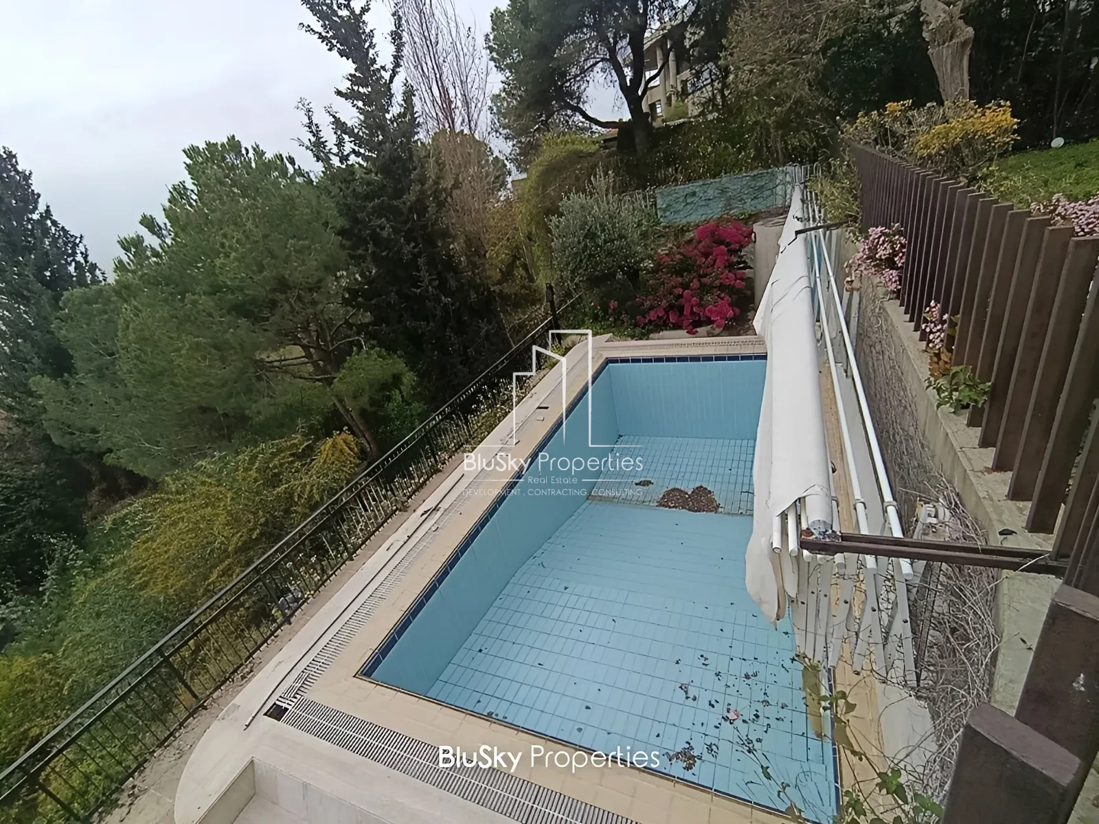 Apartment for Sale in Adma - 5 bed, 7 bath