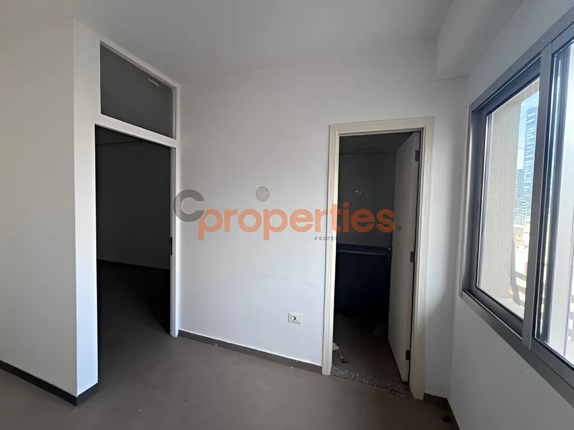 Office for Rent in Dekwaneh