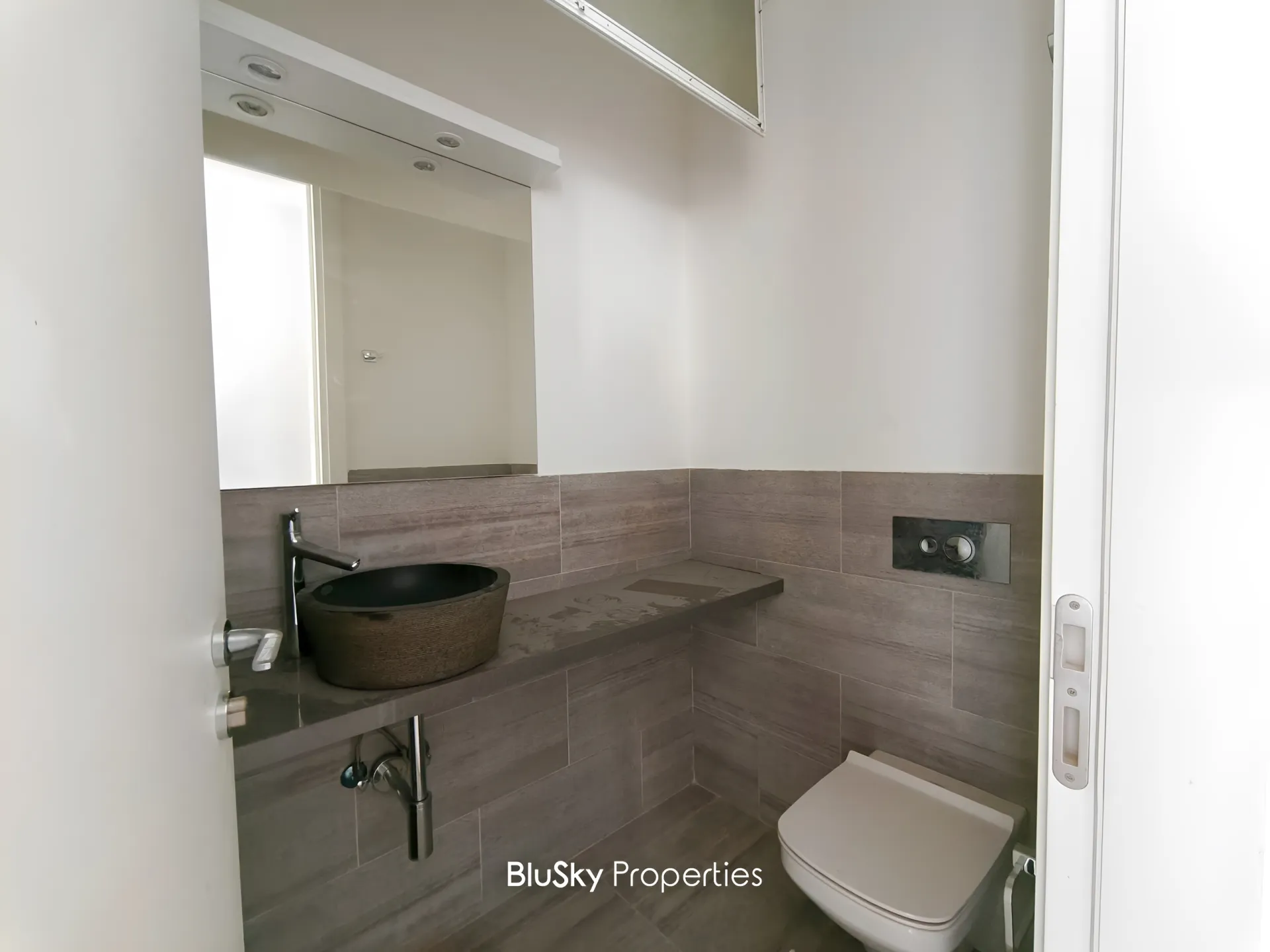 Duplex for sale in Baabdat, lebanon