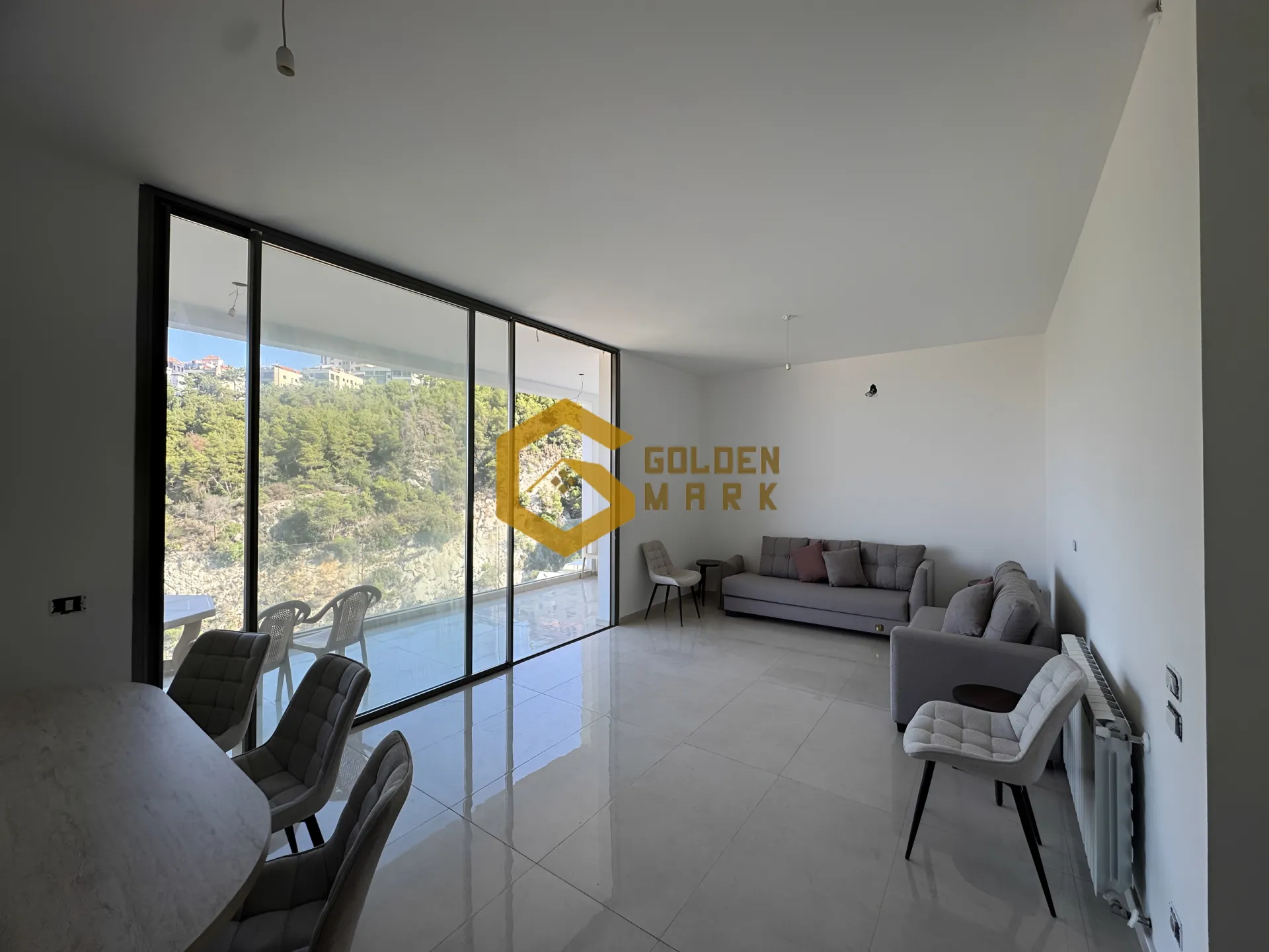 Apartment for Rent in Qennabet Broummana