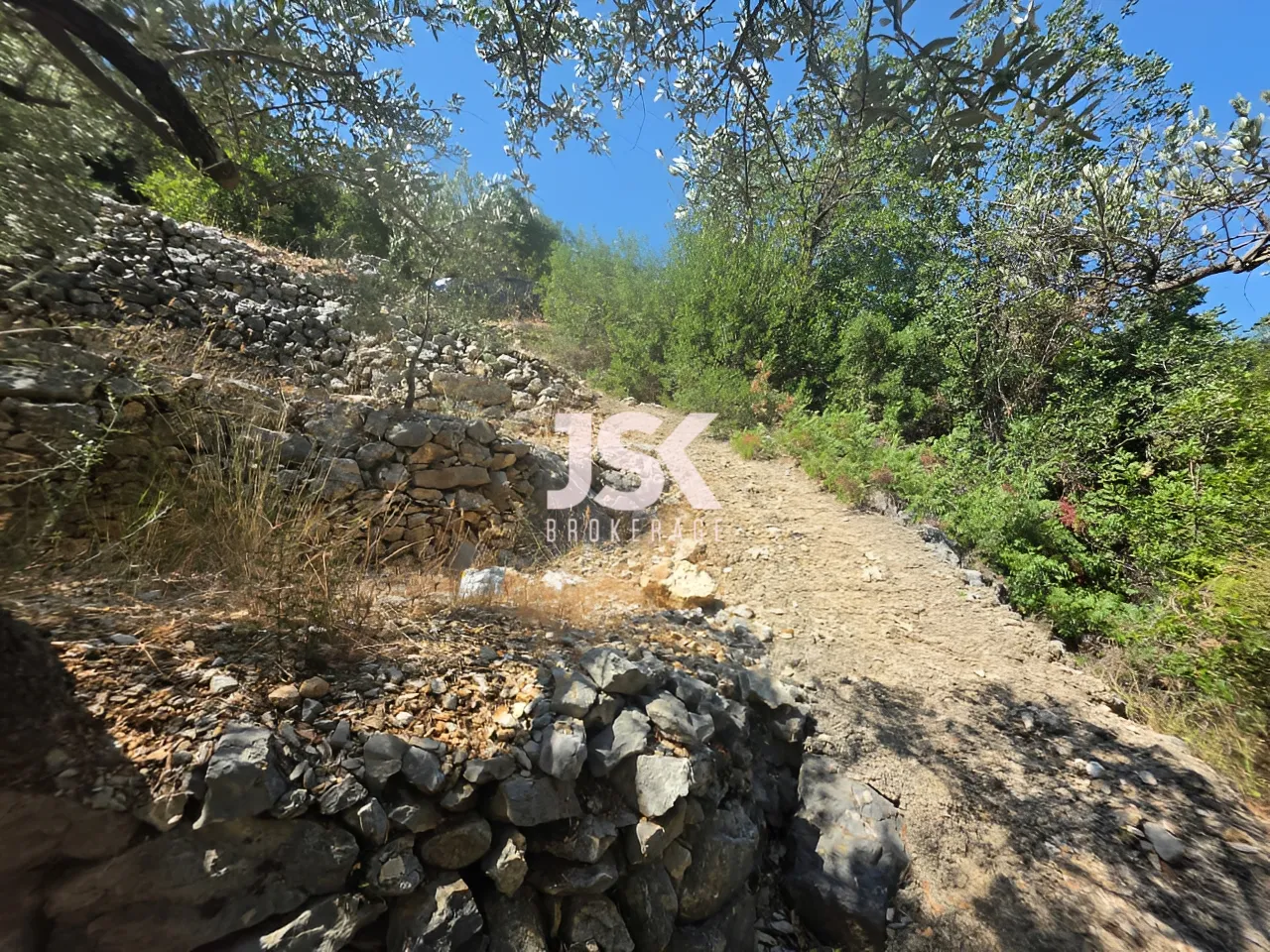Land for Sale in Batroun