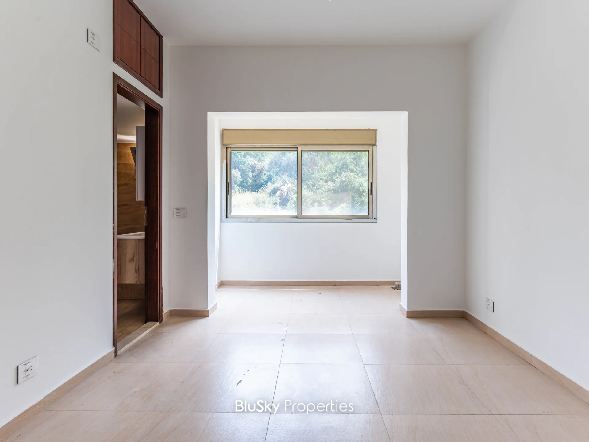 Apartment for sale in Qornet el hamra, lebanon