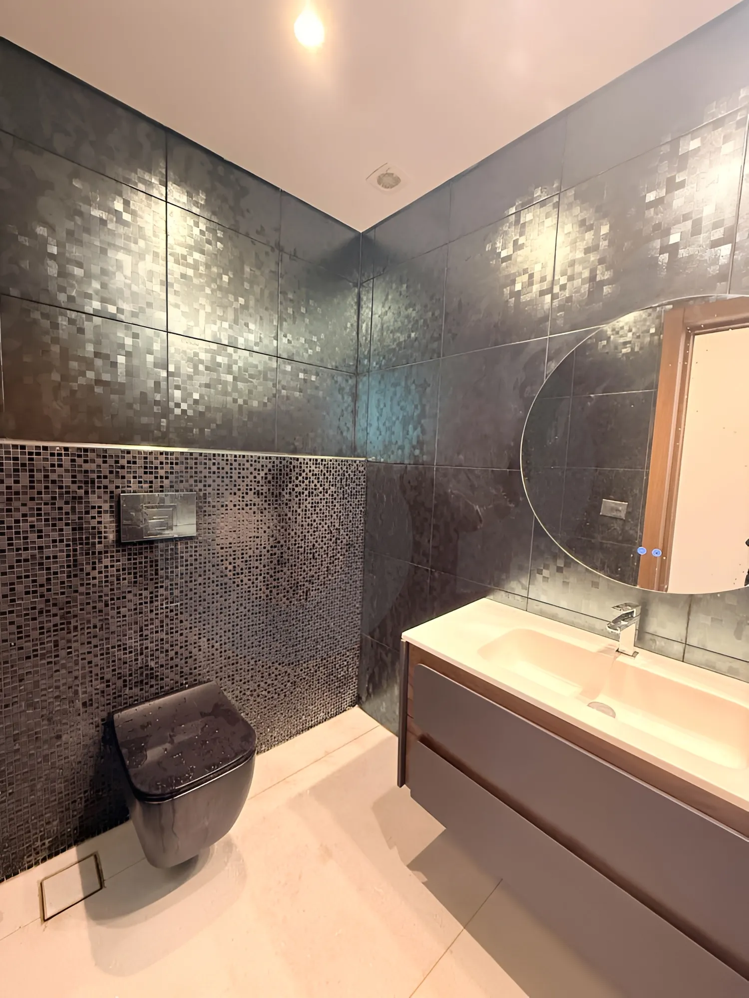 Apartment for Rent in Bqennaya