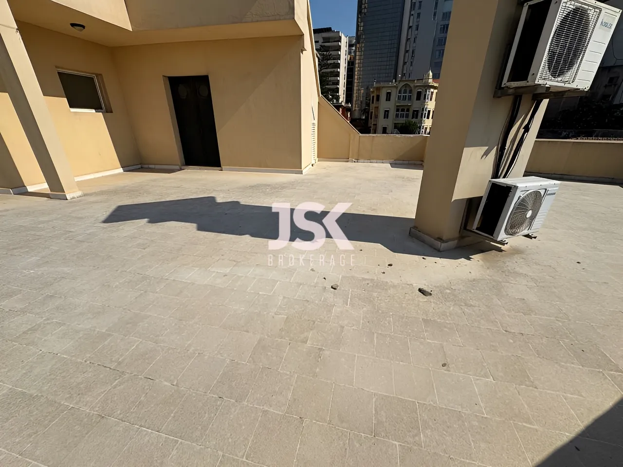 Apartment for Rent in Downtown