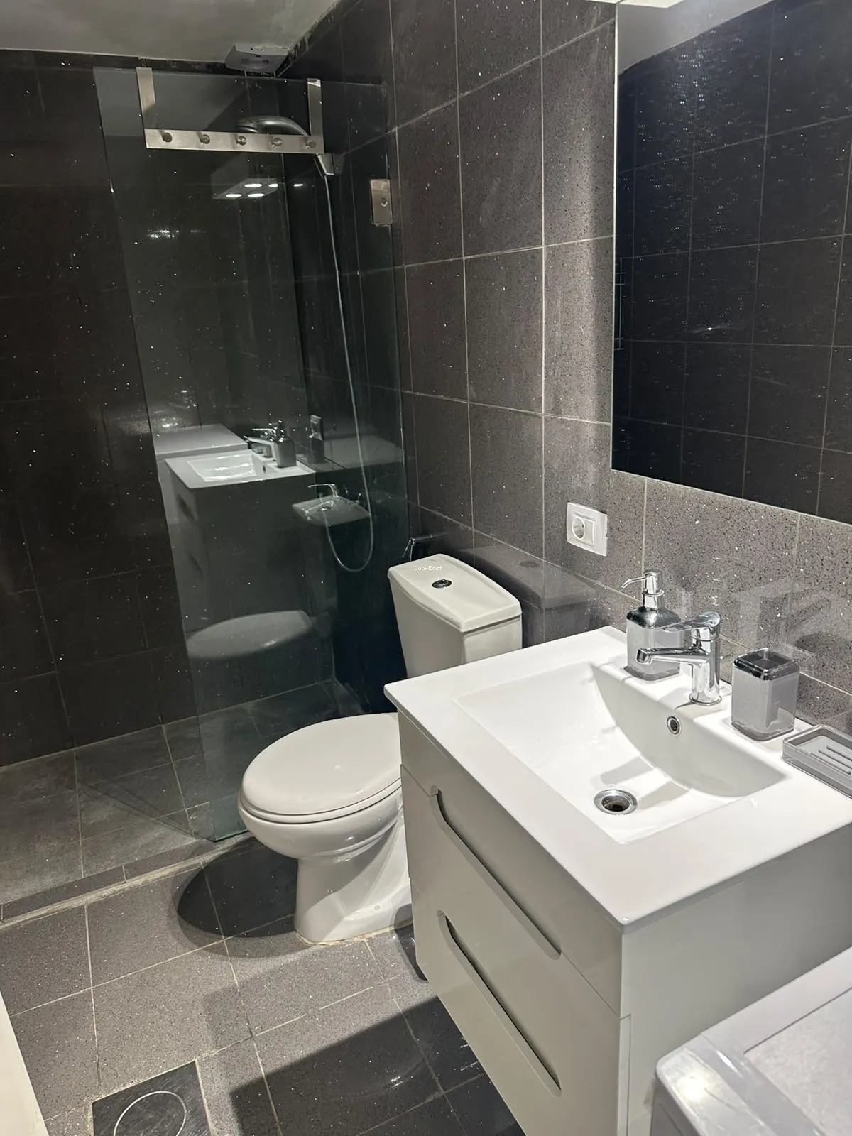 Apartment for rent in Gemmayzeh, beirut, lebanon