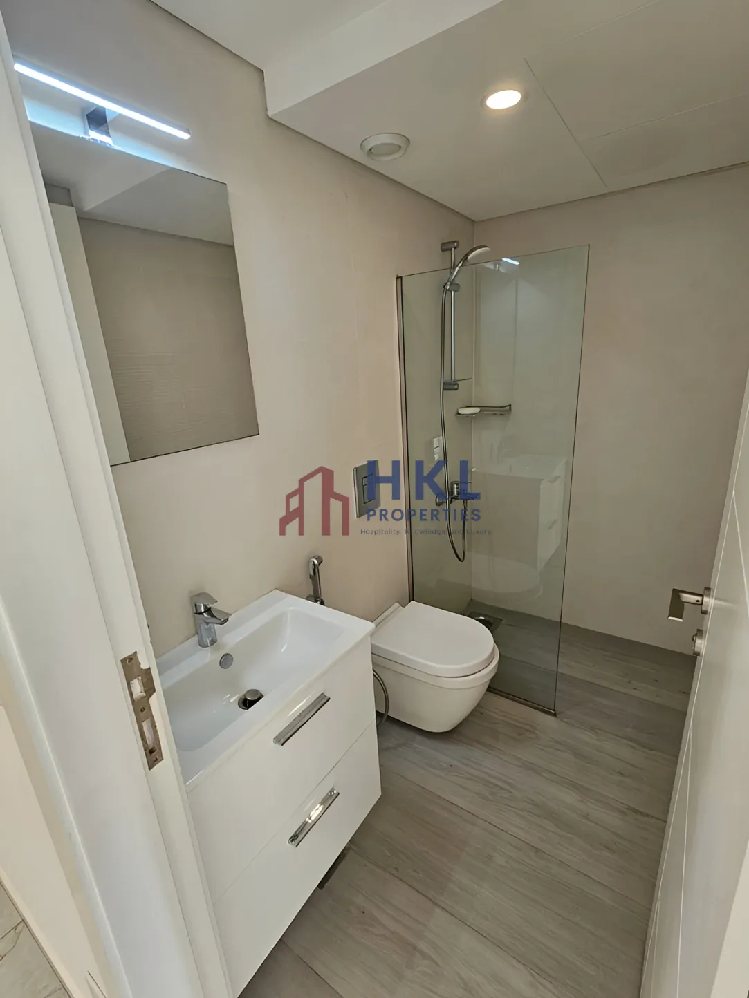 Apartment for rent in Hamra, Beirut, Lebanon