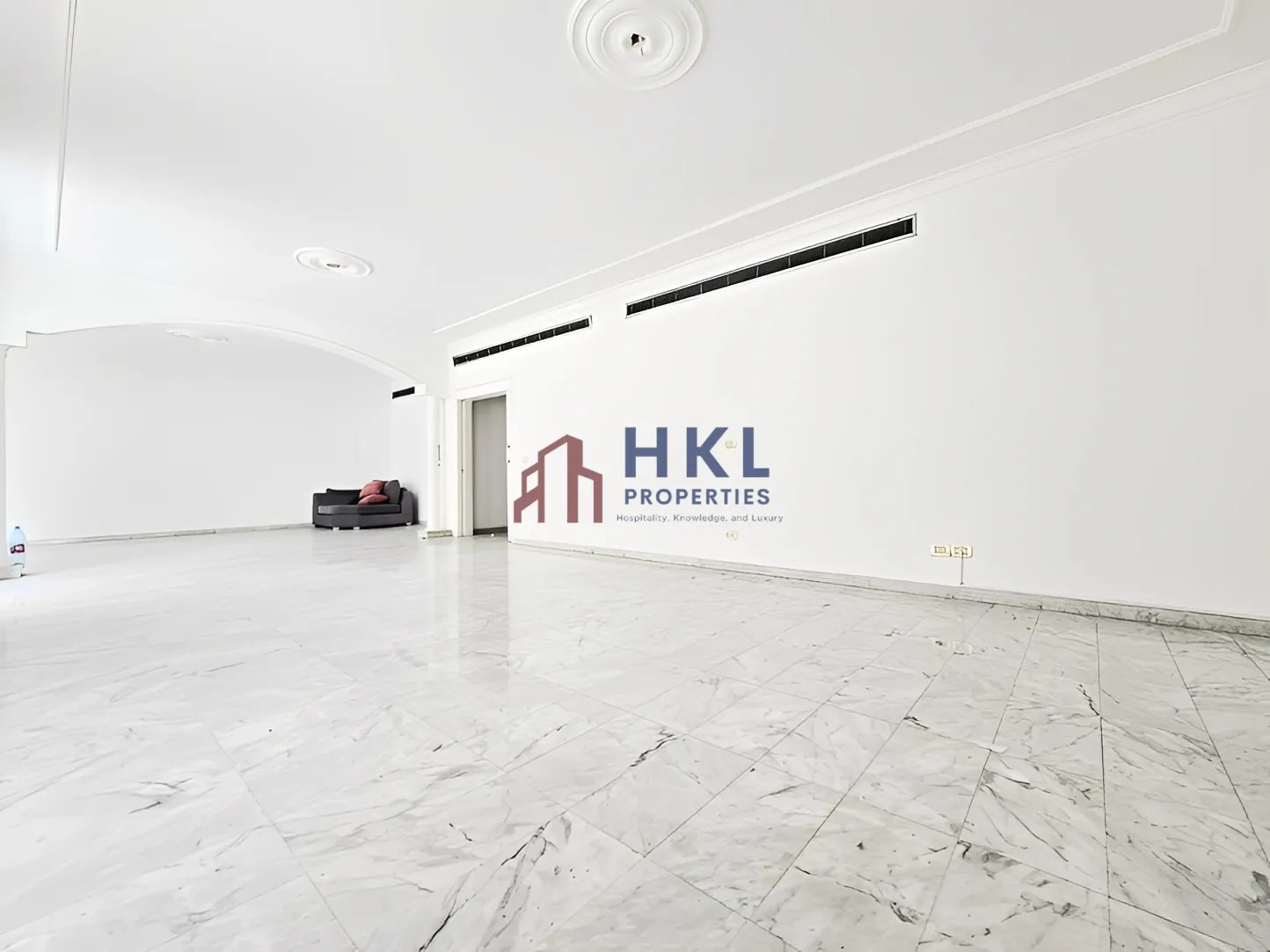 Apartment for Rent in Verdun, Bayrut, Lebanon - 3 bed, 4 bath
