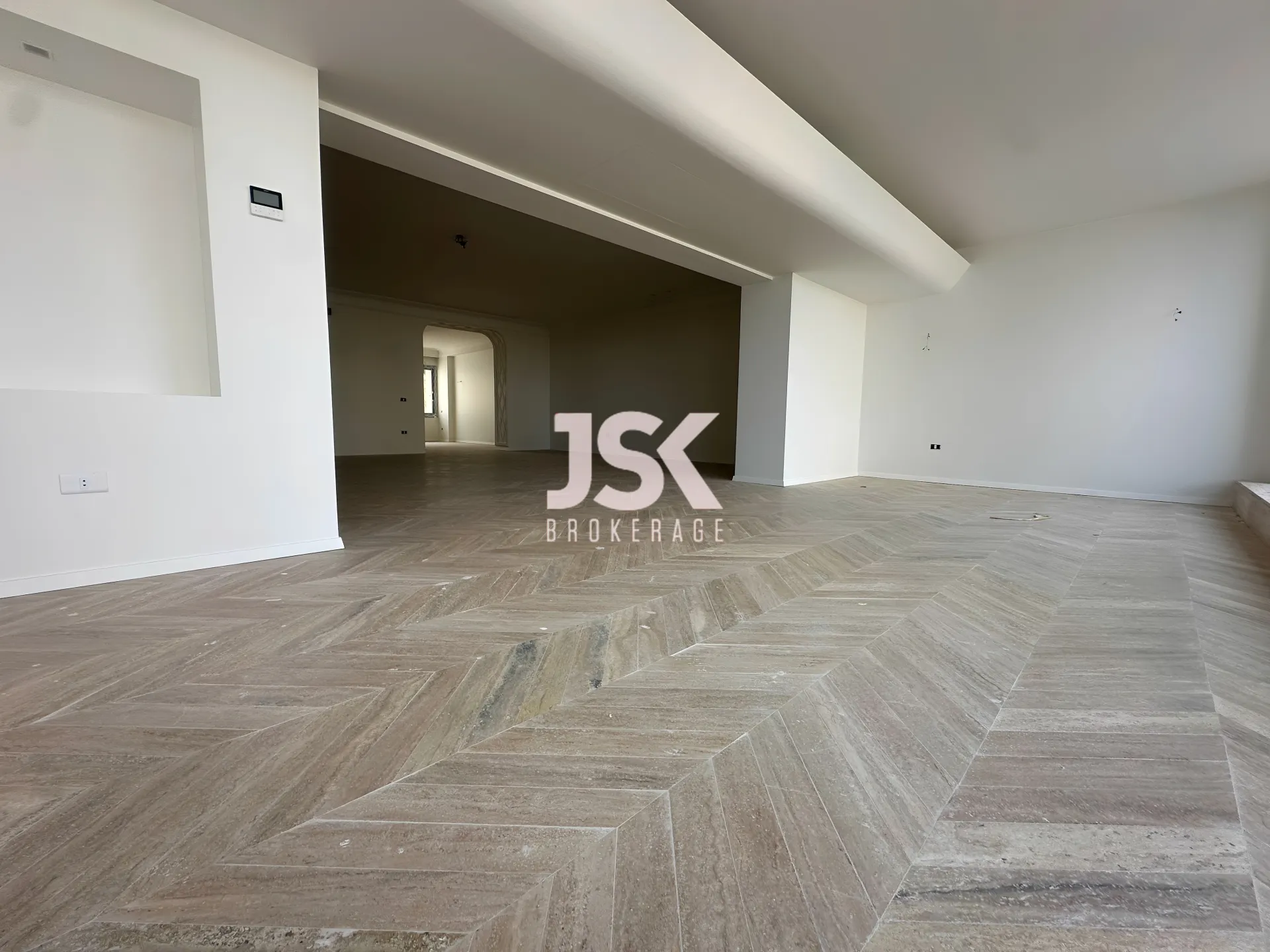 Apartment for Rent in Ras