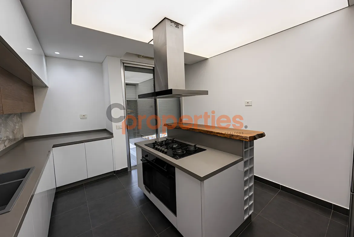 Apartment for Sale in Hazmieh - 4 bed, 6 bath