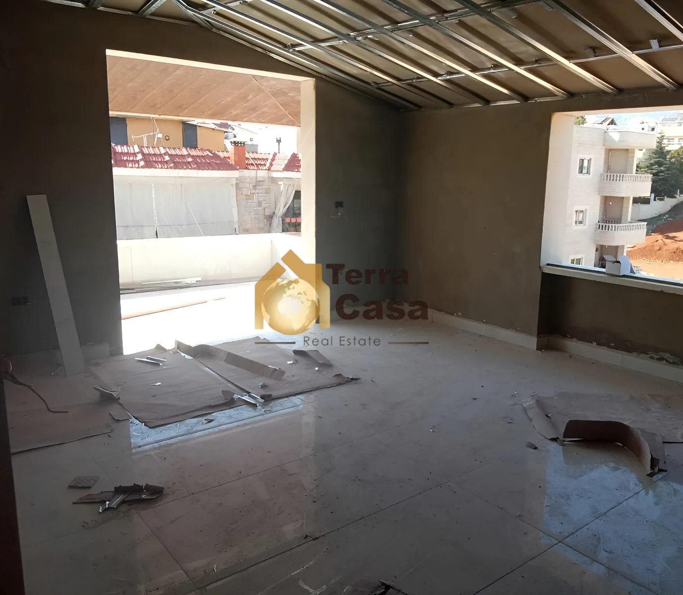 Apartment for Sale in Ksara - 3 bed, 3 bath