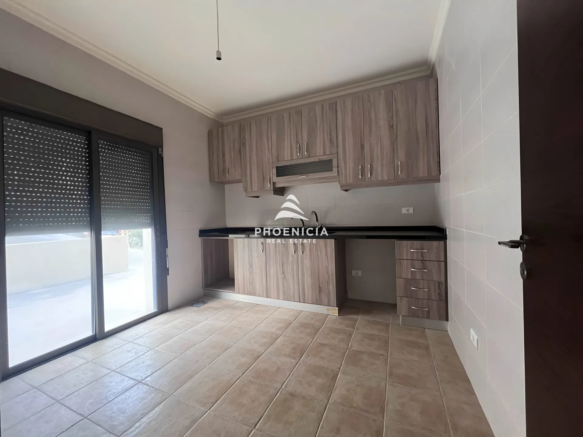Apartment for Sale in Aamchit
