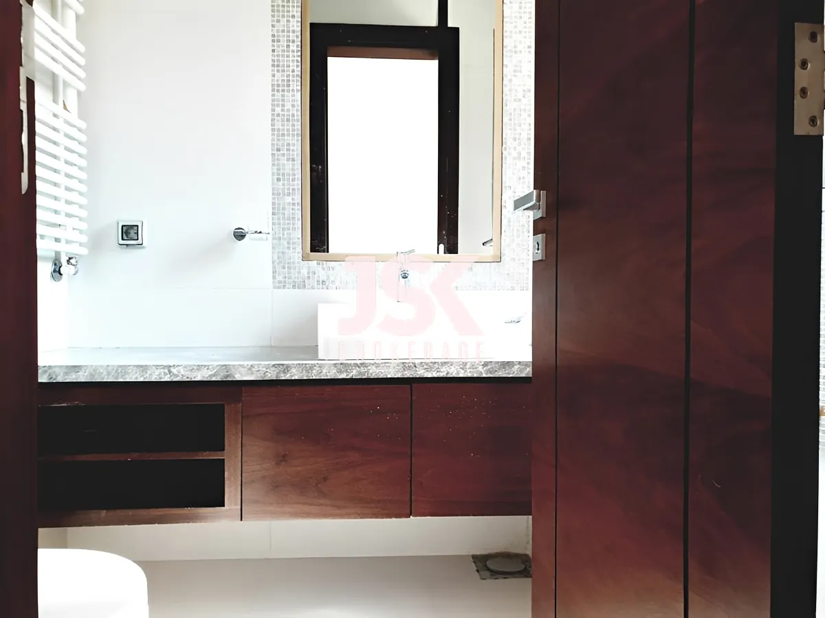 Apartment for Sale in Caree d'or, Achrafieh, Beirut, Lebanon