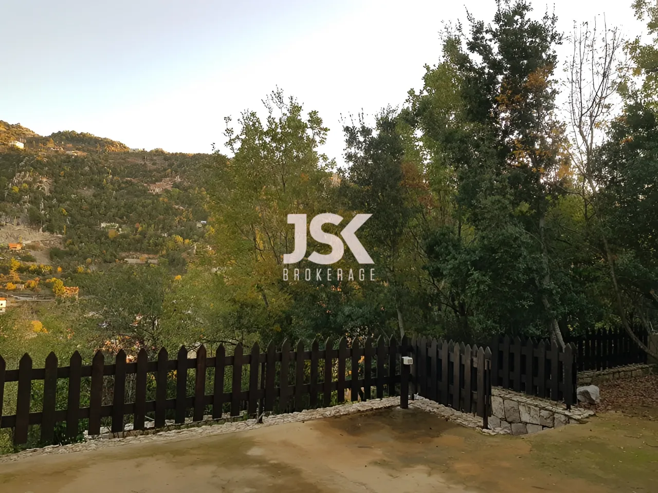 Land for Sale in Chahtoul