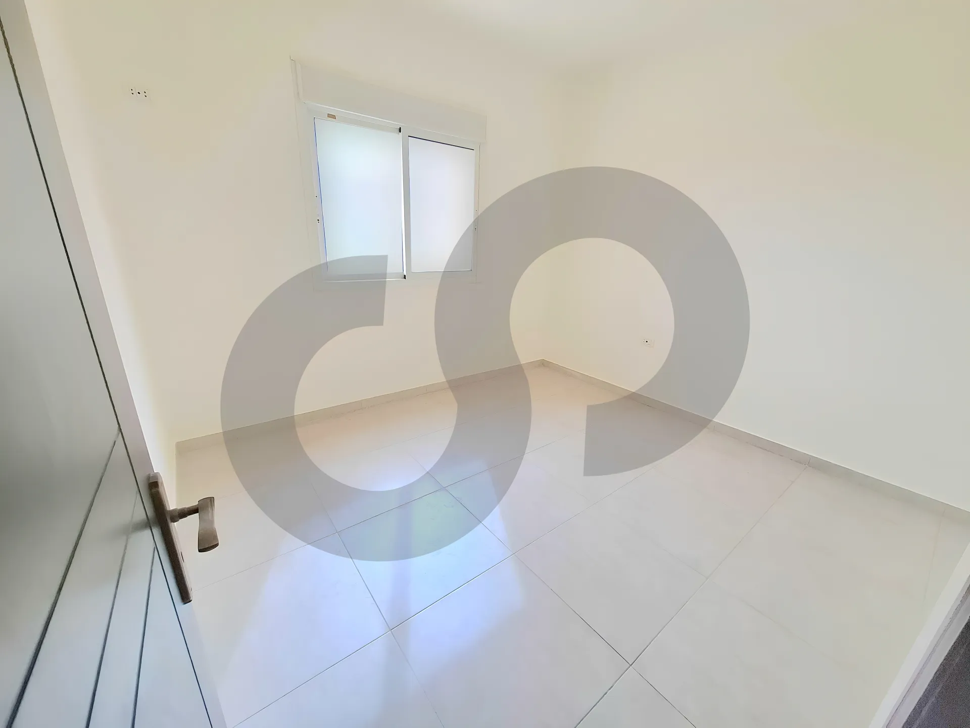 Apartment for Sale in Jdayel - 6 bed, 4 bath