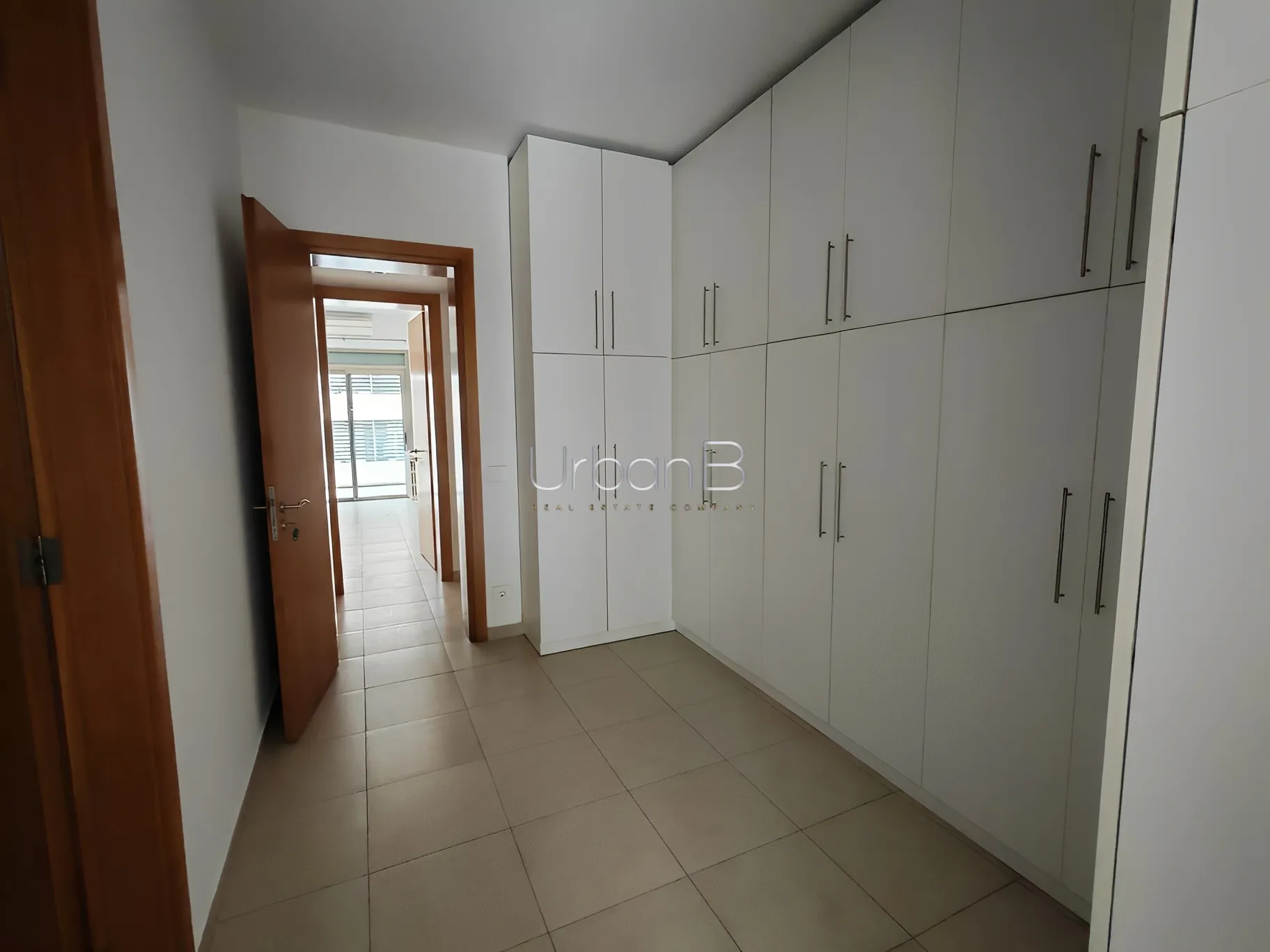 Apartment for Rent in Mar Meter, Achrafieh, Beirut