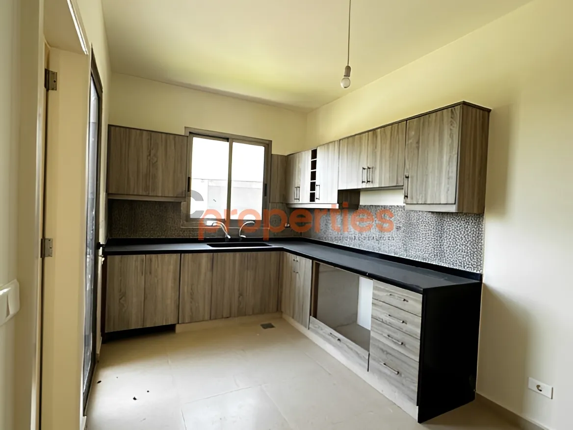 Apartment for Sale in Aamchit