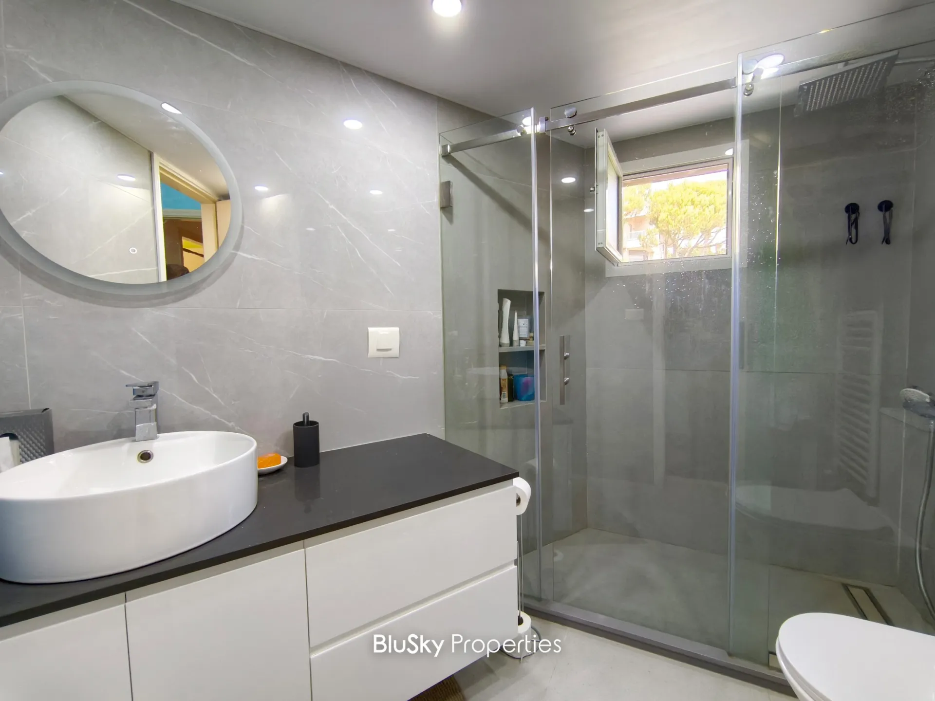 Apartment for rent in Baabdat, lebanon