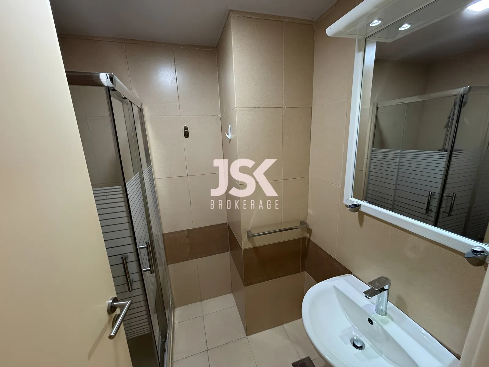 Apartment for Sale in Jdeideh