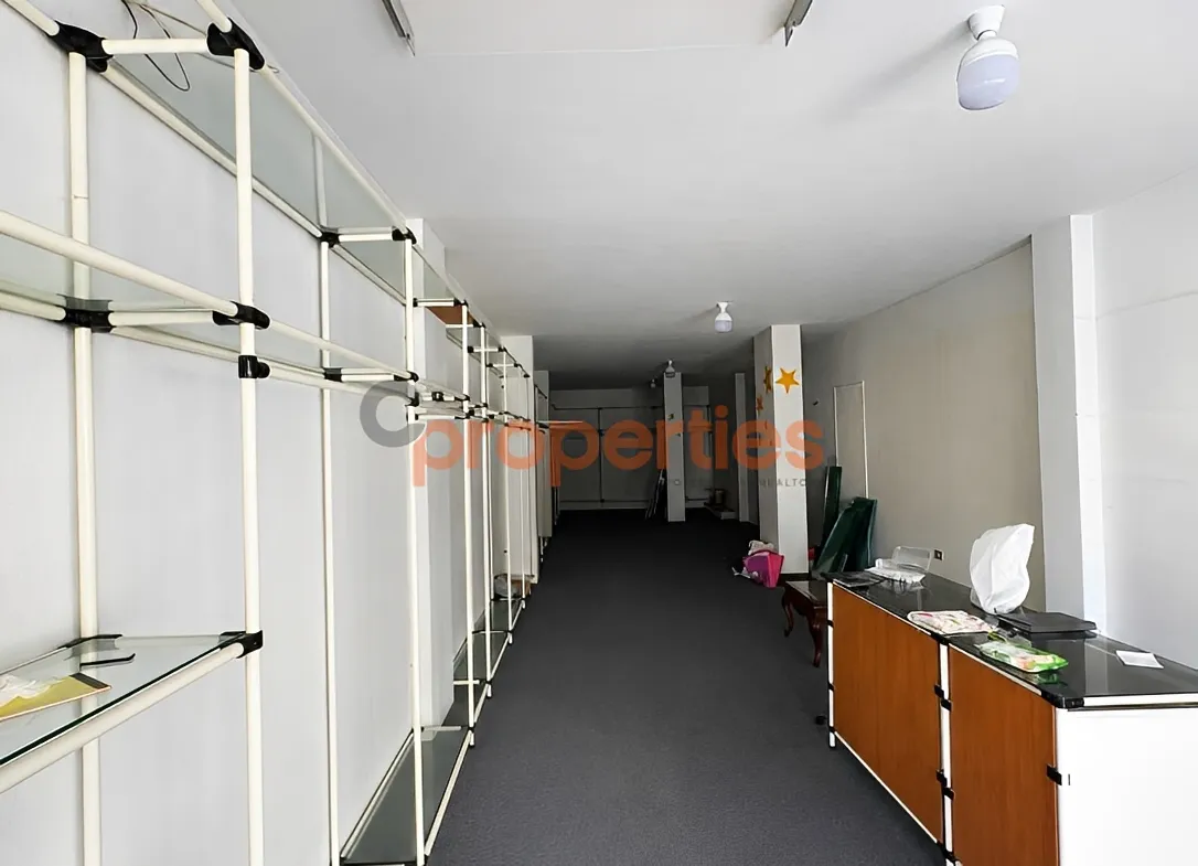 Shop for Rent in Hazmieh