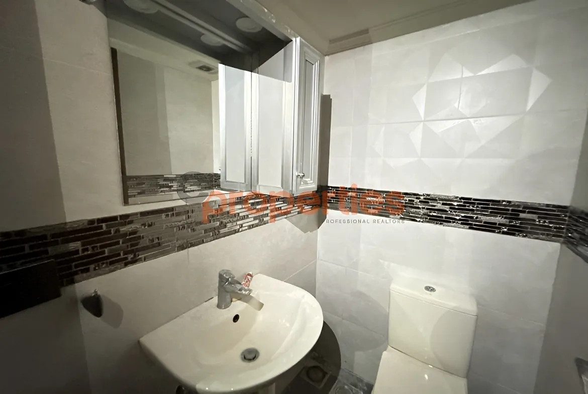 Apartment for Sale in Blat