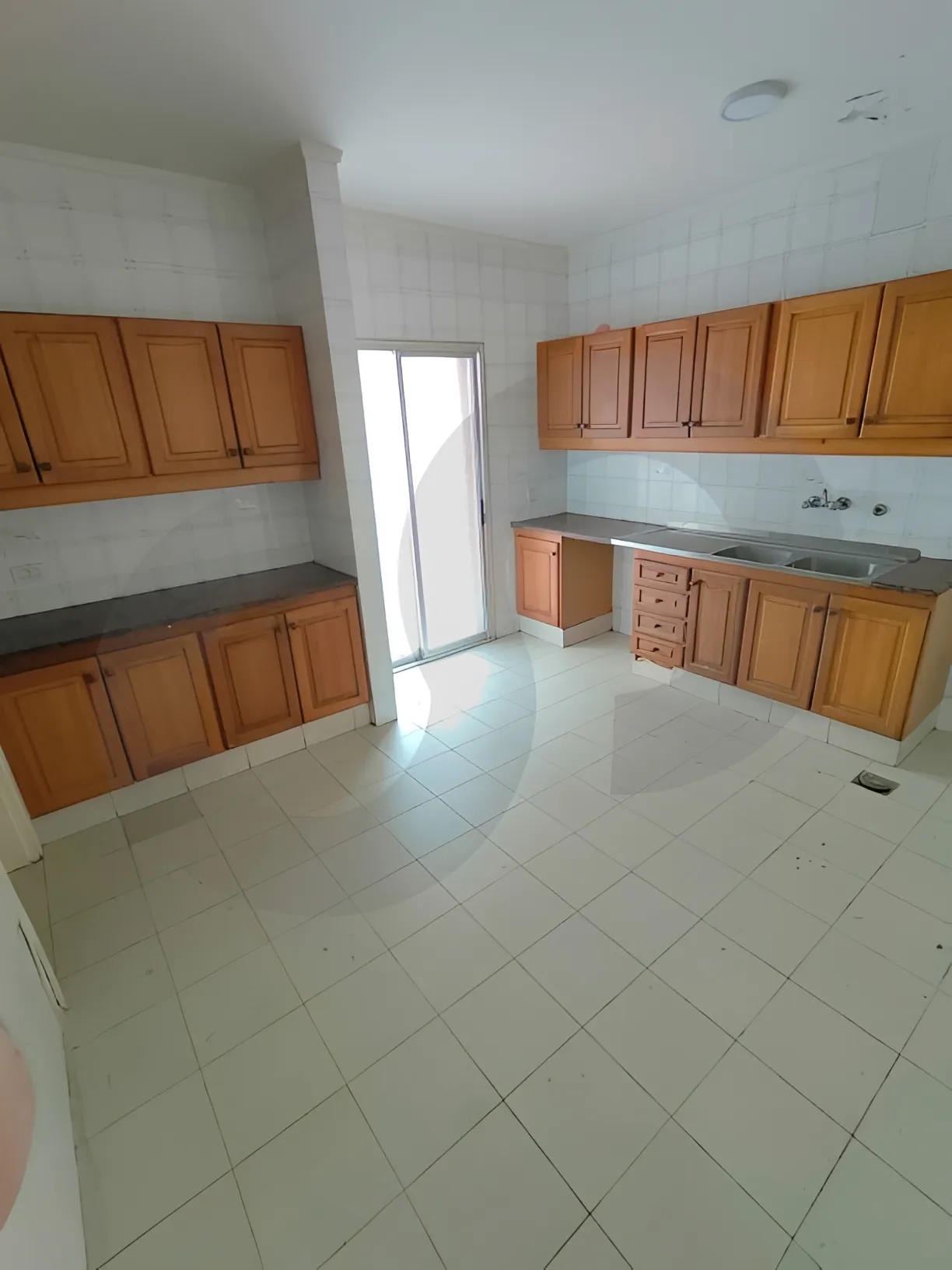 Apartment for Sale in Kraytem
