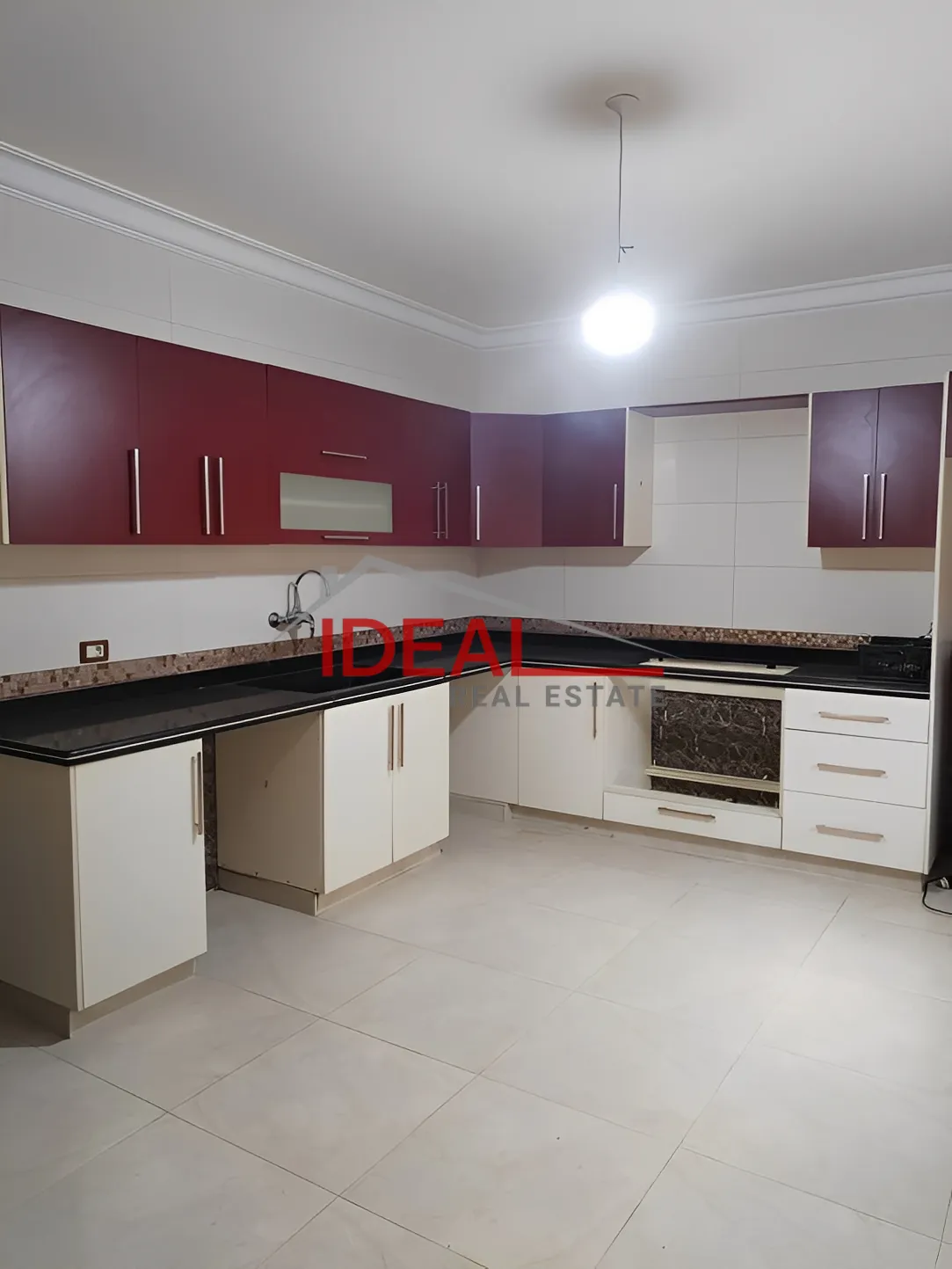 Apartment for Sale in Yarzeh, Lebanon - 3 bed, 3 bath