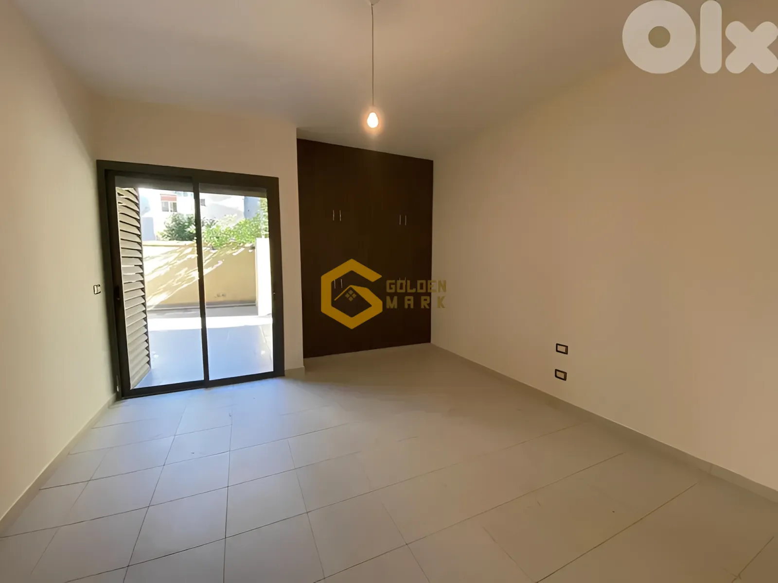 Apartment for Sale in Sahel Aalma - 3 bed, 5 bath