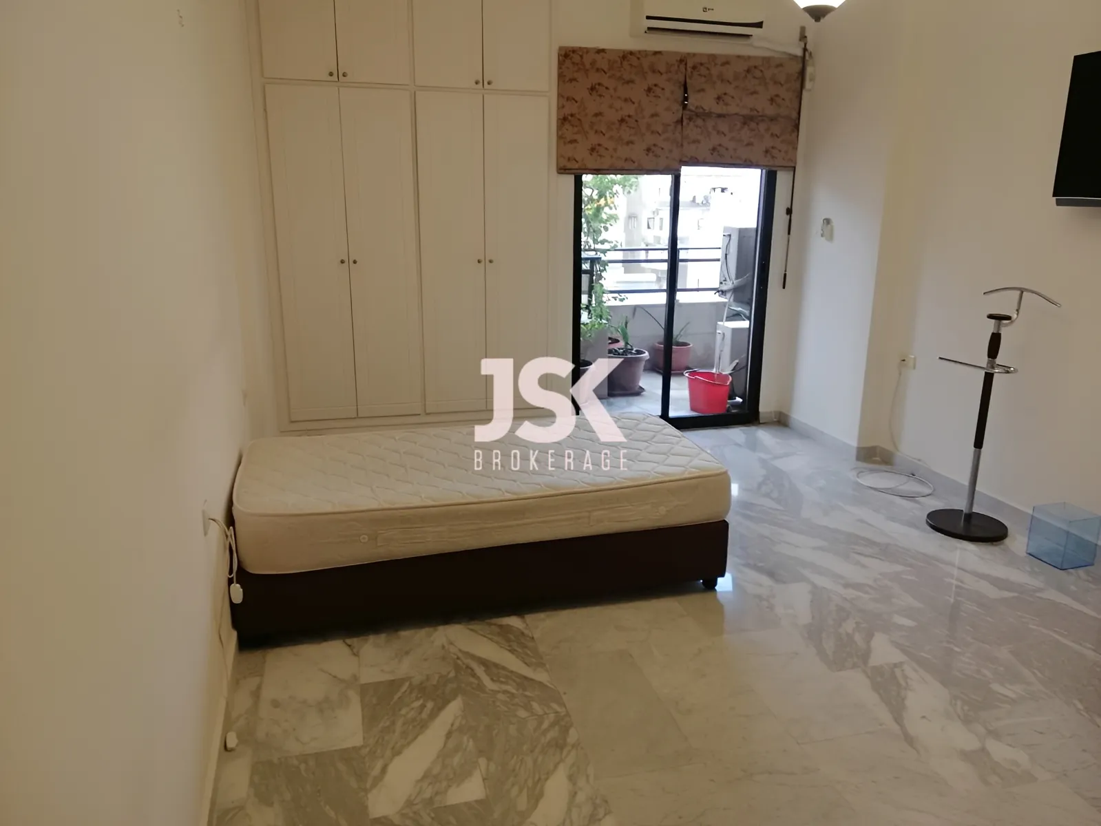 Apartment for Rent in Achrafieh